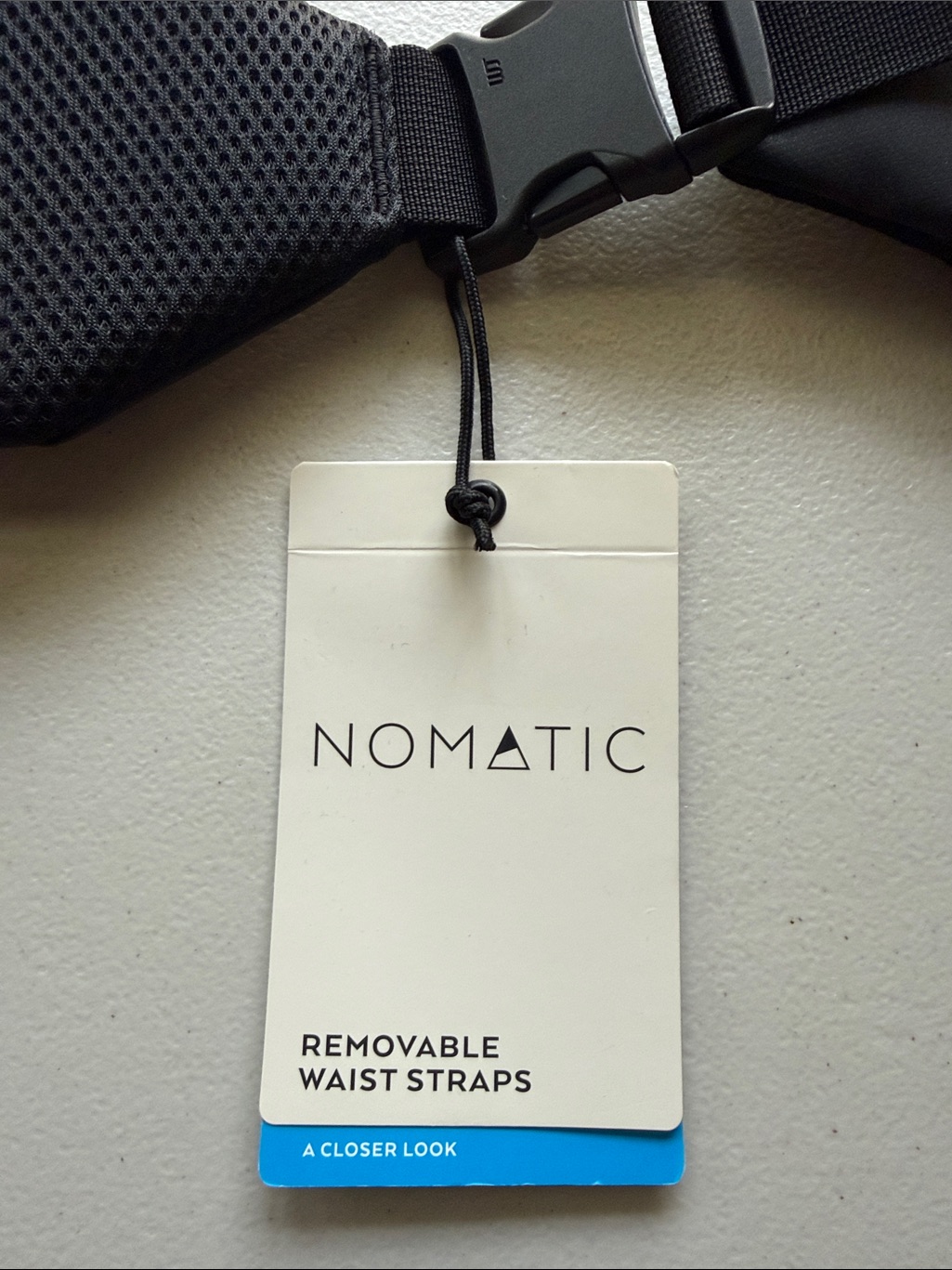 Nomatic Black Travel Sling Pack - Removable Waist Straps — image 3 of 8